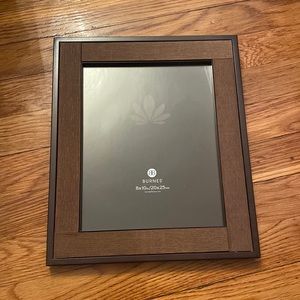 8x10in Burnes of Boston Picture Frame